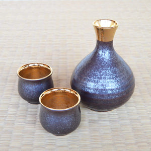 Arita Ware Sake Set Japan: 1 Tokkuri Bottle 2 Ochoko Cups Crystal Gold Ceramic - YOYO JAPAN
