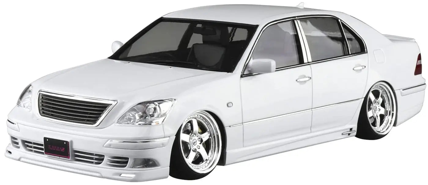 AOSHIMA The Tuned Car 1/24 K - Break Ucf31 Celsior '03 Toyota Plastic Model