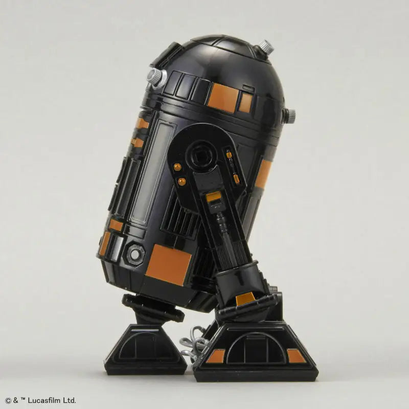 Bandai 1/12 Star Wars R2-q5 Platic Model Kit - Plastic