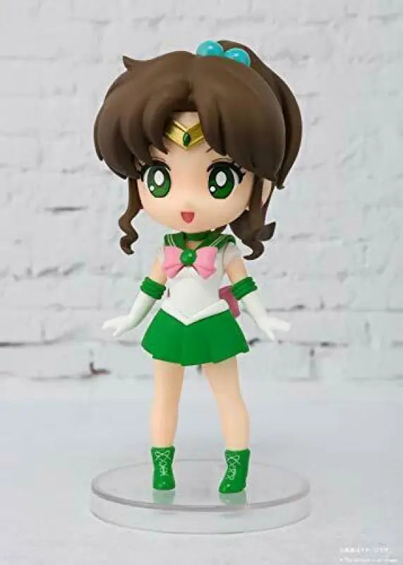 Bandai Figuarts Mini Sailor Jupiter Figure - Scale