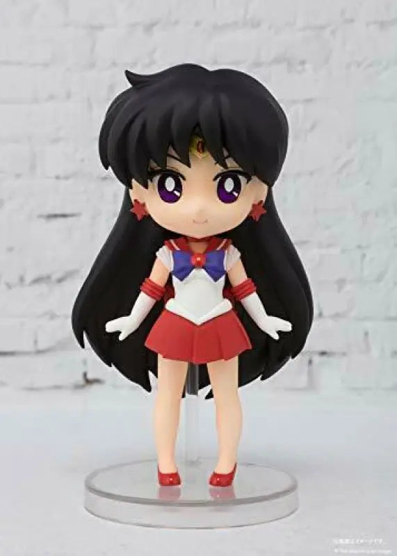 Bandai Figuarts Mini Sailor Mars Figure - Scale