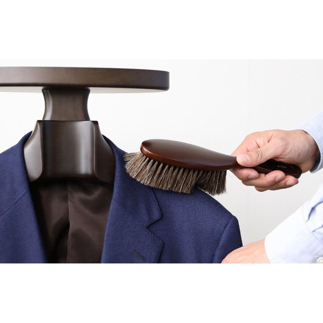 Nakata Hanger Beech Wood Clothes Brush, elegant design, perfect for home wardrobe maintenance