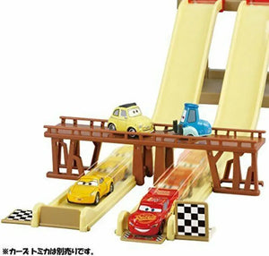 Cars Tomica Action Course Triple Battle