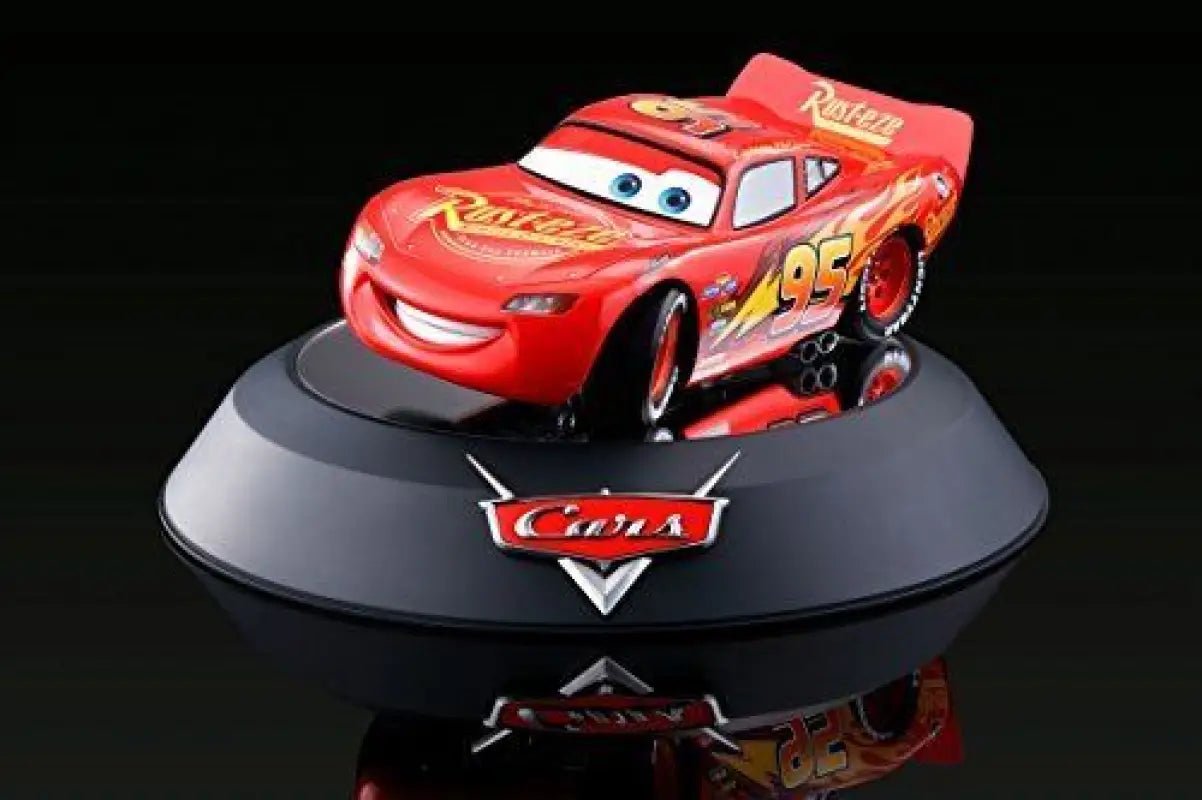 Chogokin Cars Lightning Mcqueen 1/18 Scale Action Figure Bandai