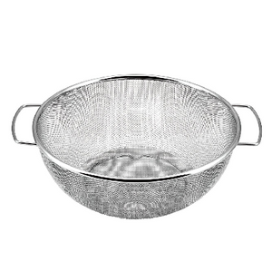 Close-up of Two-Handle Stainless Steel Fine Mesh Colander, featuring stable legs for clean draining.