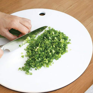 35cm Yoshikawa Kurihara Harumi Chopping Board with knife-friendly surface, offering ease and efficiency for home cooks