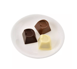 Disney Mickey x Godiva Chocolate in Can Valentine 2025