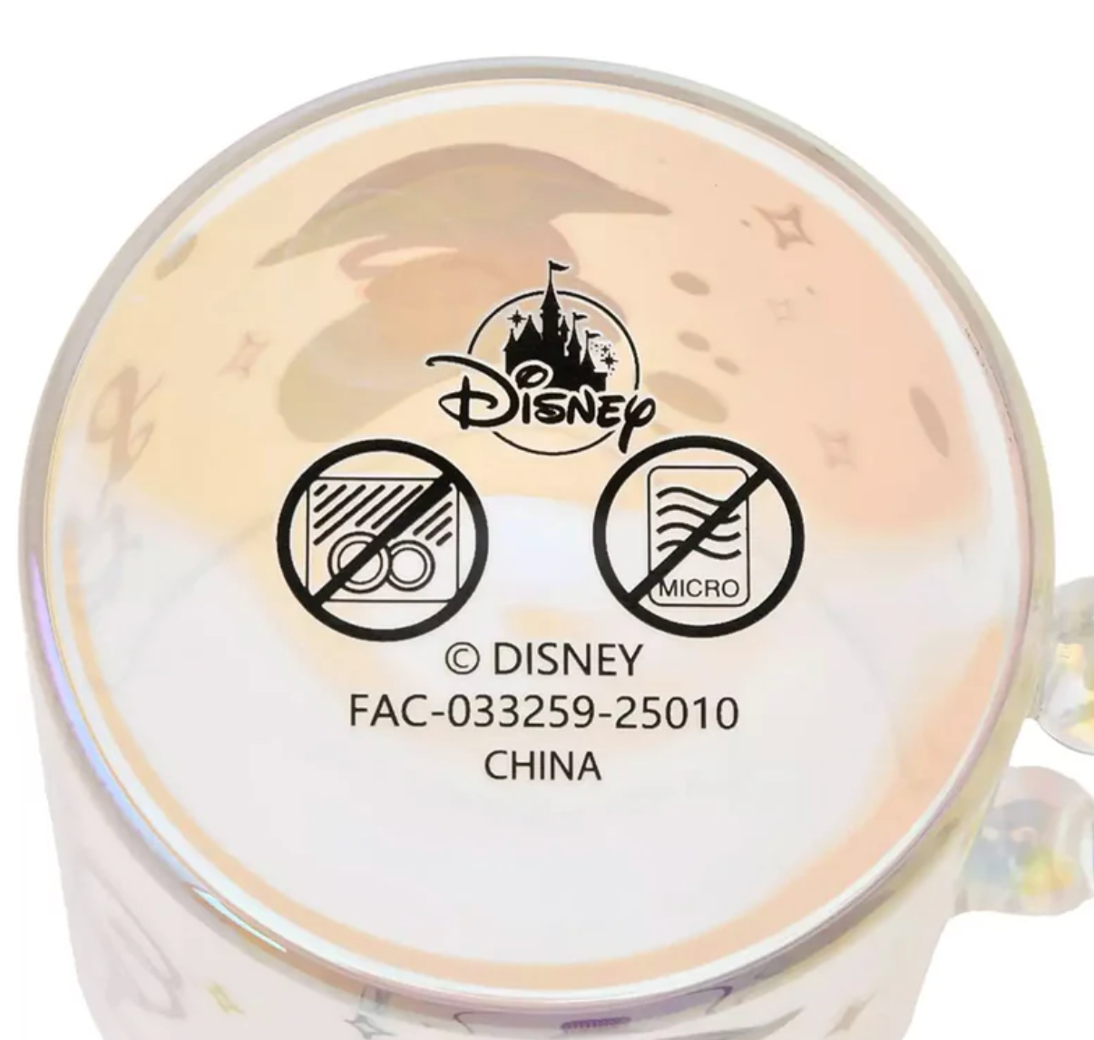Disney Young Oyster mug, heat‑resistant glass with baby oyster aurora design, cute and functional gift.

