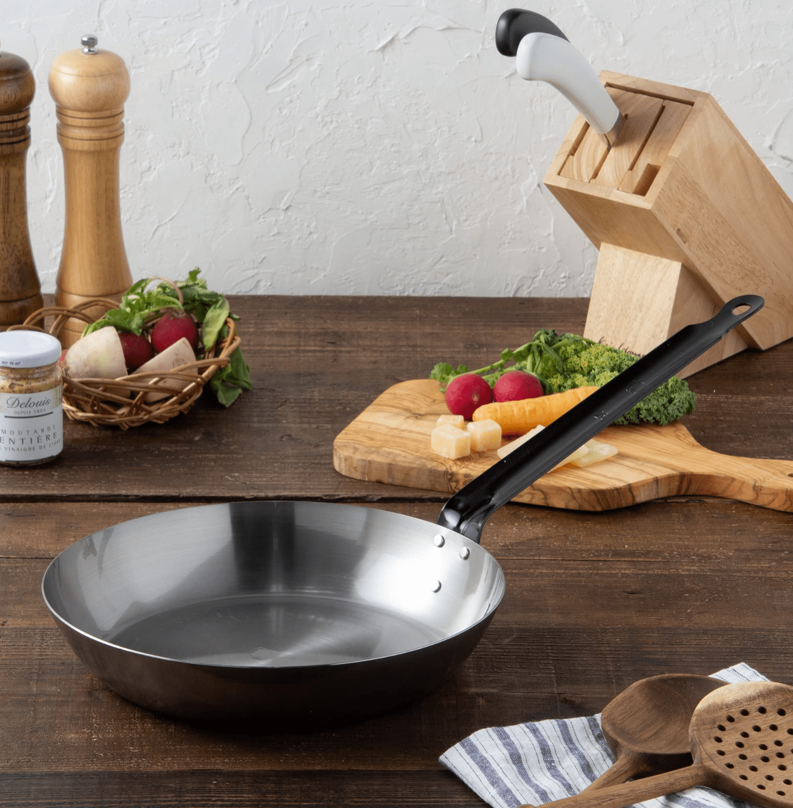 Endo Shoji Tkg 26Cm Iron Frying Pan Non - Stick IH Compatible Heat Resistant