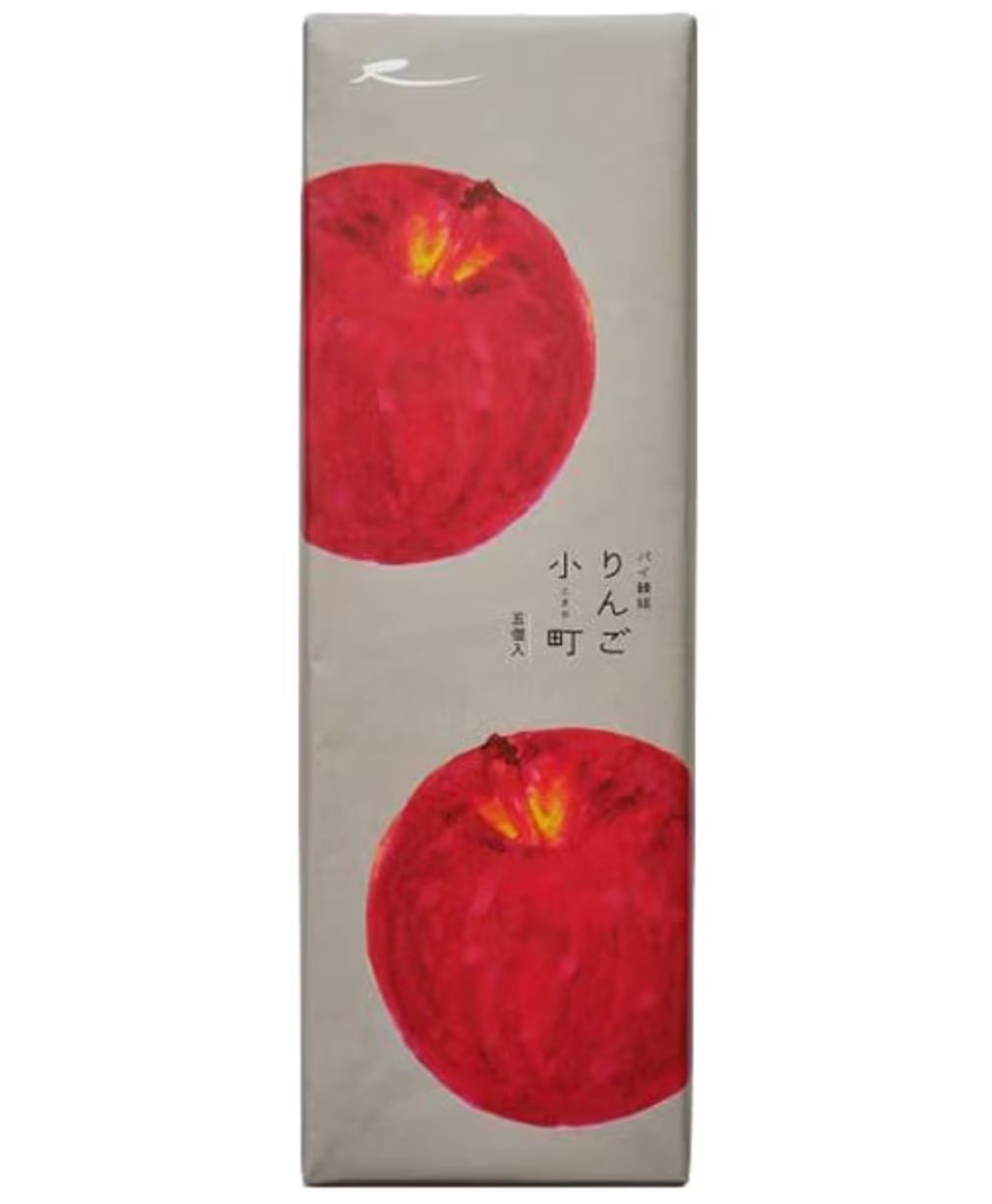 Close‑up of Ragno Sasaki Ringo Komachi apple snack, chewy texture, premium Aomori apples

