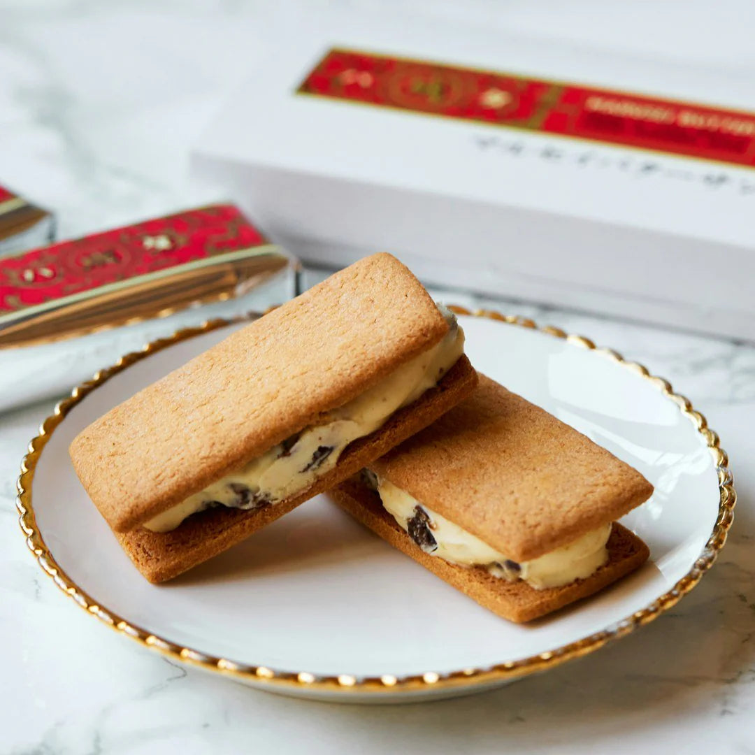 10 Pieces Rokkatei Marusei Butter Sandwich Cookies with cinnamon accents, offering balanced sweetness for dessert lovers