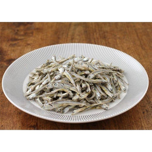 30g Yamaki Dried Anchovy Snack, pure and additive-free, designed for mindful eaters.