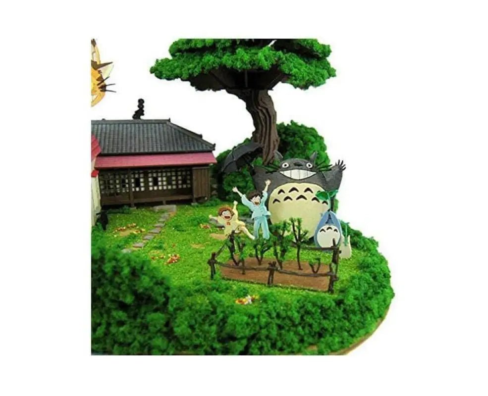 Ghibli DIY Paper Craft: My Neighbor Totoro (House)