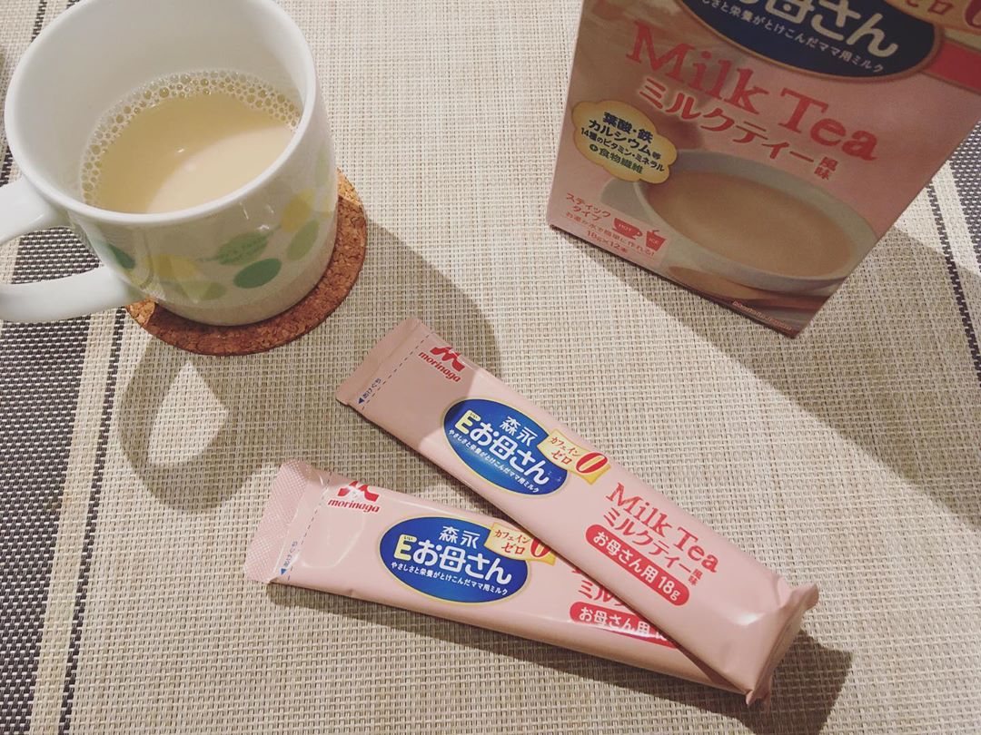 Close-up of Morinaga Eokasan Pregnancy Supplement Milk Tea Flavor, 12 Servings, featuring caffeine-free blend for well-being
