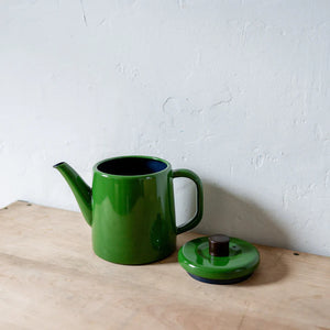 Noda Horo Enamel Kettle in 1.5L Green, wide spout, perfect for precise coffee pouring