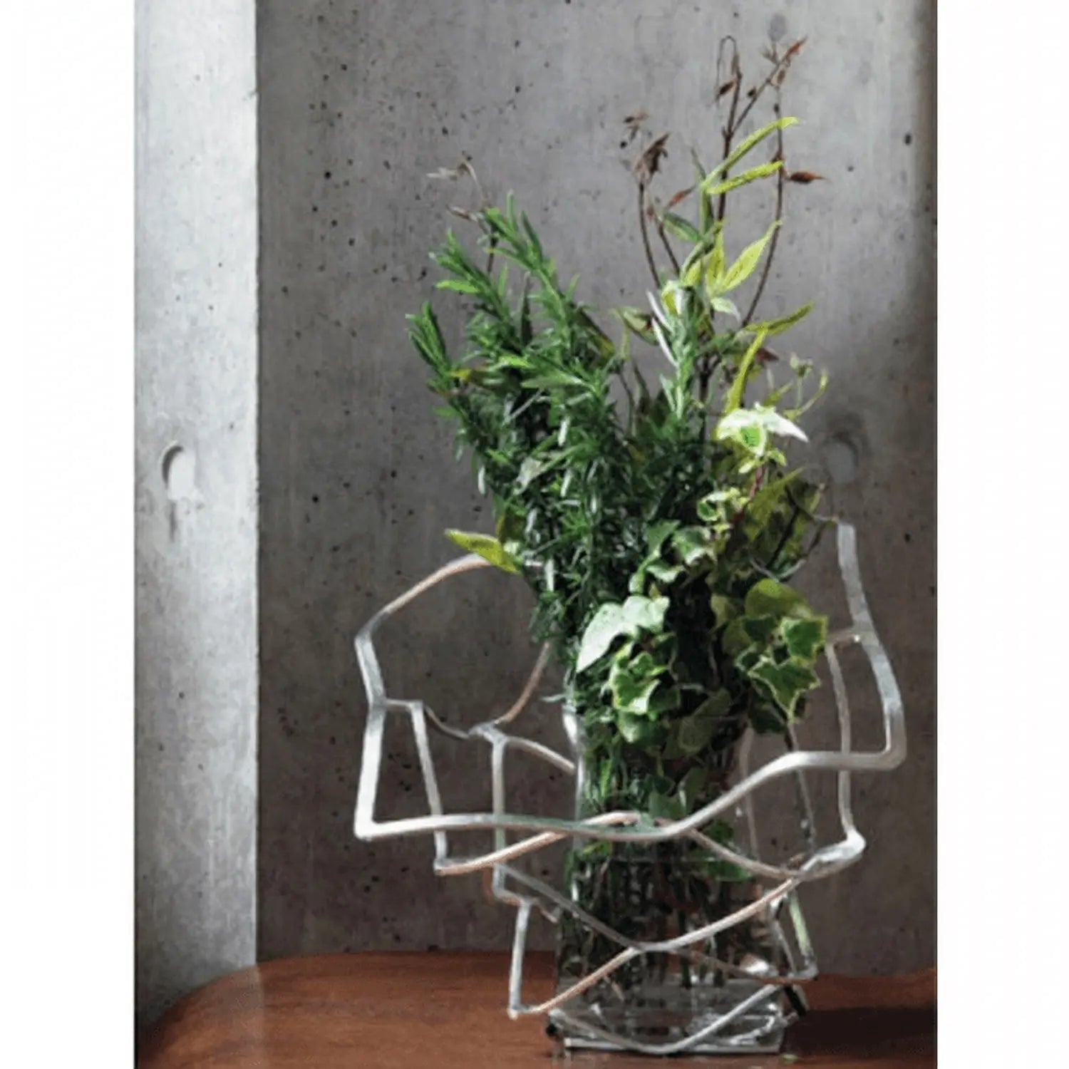 200x200mm Nousaku Kago Hand-Crafted Cast Tinware Flexible Folding Basket with flexible folding, offering quick chilling for drinks