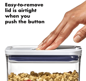 OXO Plastic Storage Container, Pop Container 2, size 24 cm (medium)