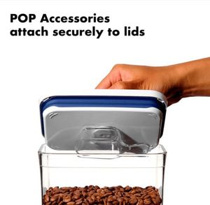 “OXO POP Container 2 24 cm Medium lid removed showing rounded corners”