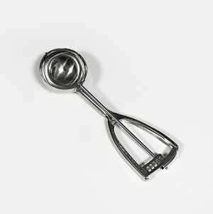 Close-up of Yukiwa Stainless Steel Disher 80ml showing smooth release mechanism