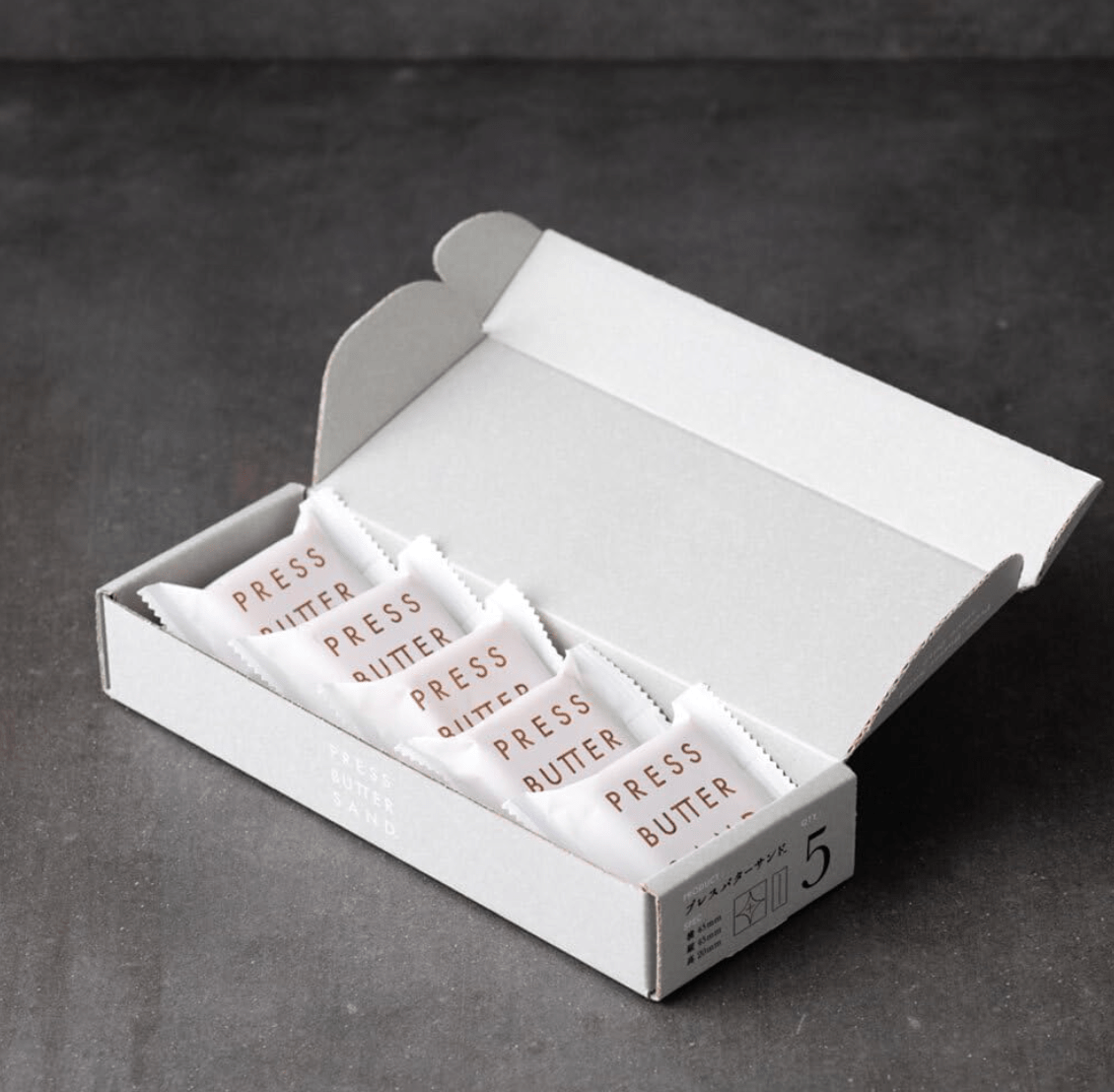 10 Pieces PRESS BUTTER SAND Gift, Set of 2, with crispy texture, offering delightful flavor for all