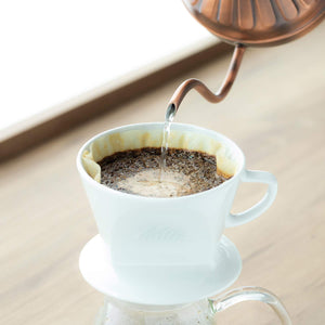 Kalita Copper Pot Pour Over Coffee Kettle in 900ml, sleek design, perfect for pour-over coffee