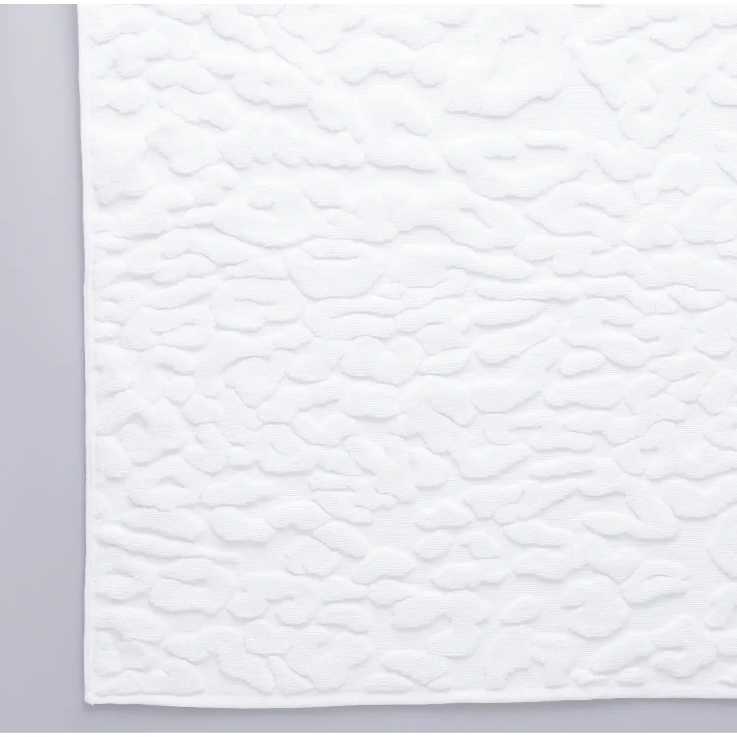 40 x 60 cm Orim Panther Bath Mat with leopard print, designed for stylish daily use