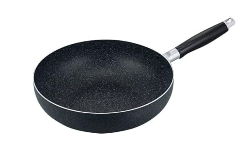 Wahei Freiz Neoble pot with non-stick interior visible, 28 cm, perfect for easy stir-frying and cleanup.