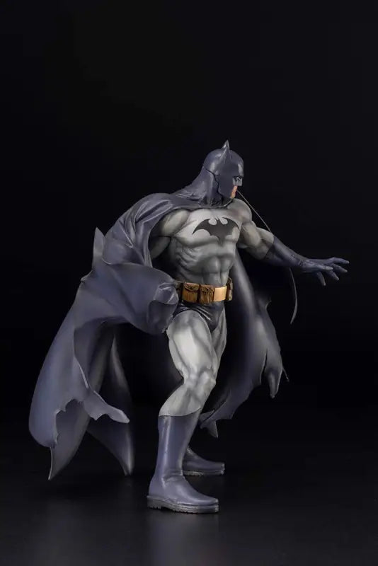 Kotobukiya Artfx Batman Hush Renewal Package 1/6 Japanese Scale Figures