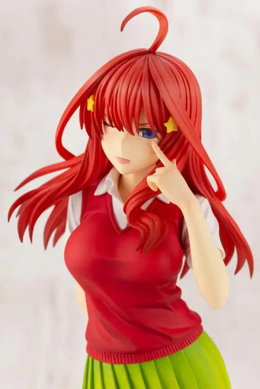 KOTOBUKIYA Itsuki Nakano 1/8 Figure The Quintessential Quintuplets