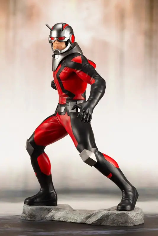 KOTOBUKIYA Mk246 Artfx + Marvel Universe Astonishing Antman And Wasp 1/10 Scale Figure