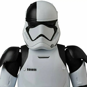 Mafex No.69 First Order Stormtrooper Executionertm Figure - Action