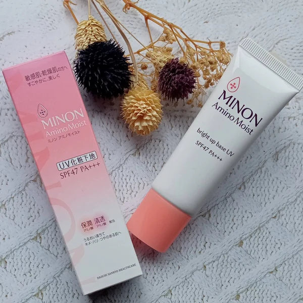 Close-up of Minon Amino Moist Bright Up Base UV Sensitive Skin Makeup Base, 25g, featuring SPF47 PA+++ for radiance
