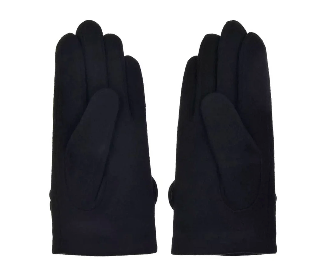 Disney Mickey &amp; Minnie Winter Gloves Black: A Warm Embrace of Magic and Style