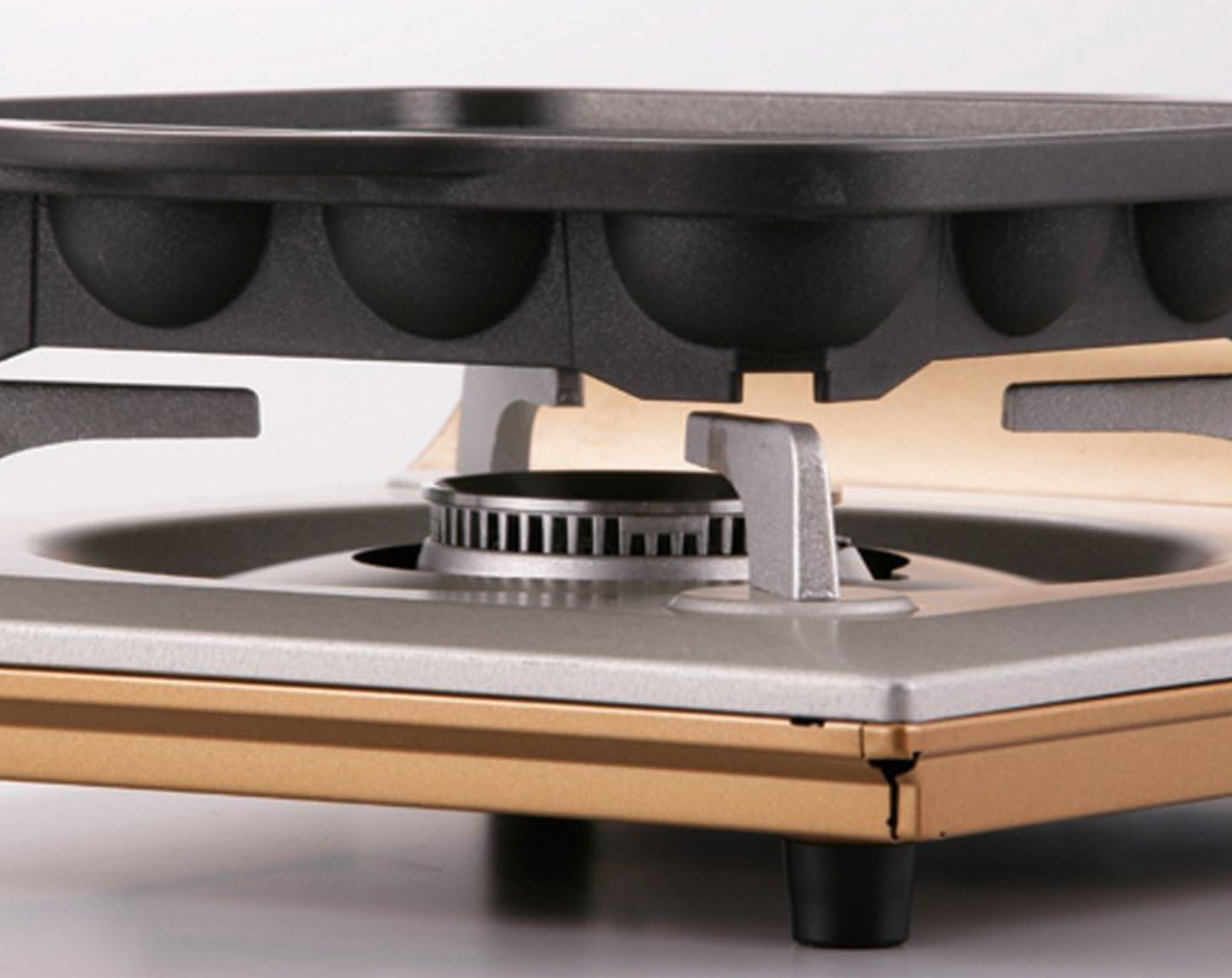 Iwatani Fluorine-Coated Takoyaki Plate CB-P-TAF - YOYO JAPAN