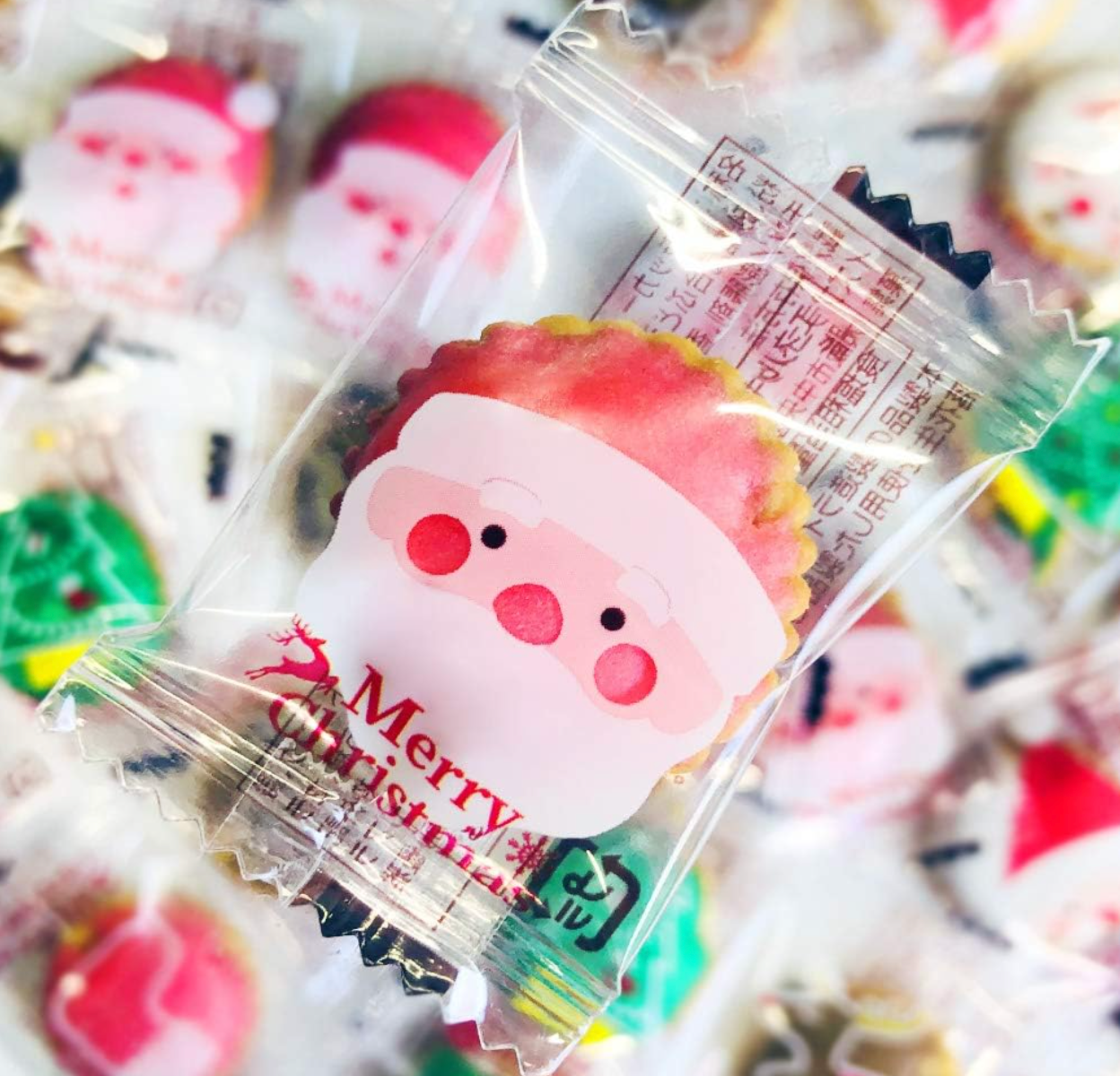 Christmas Treats Yochi Crackers Pack of 100