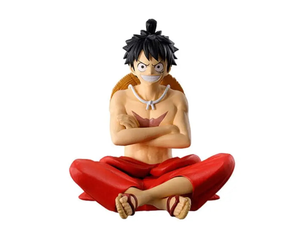 One Piece Luffy Or Yamato Sitting Figures Gachapon - ANIME & VIDEO GAMES