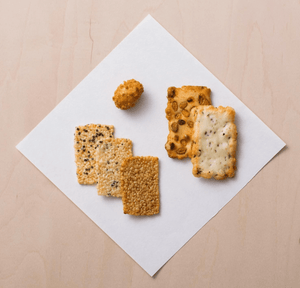 Akasaka Kakiyama Select KS-20, 24 Pieces, beautifully packaged for celebrations and gifting