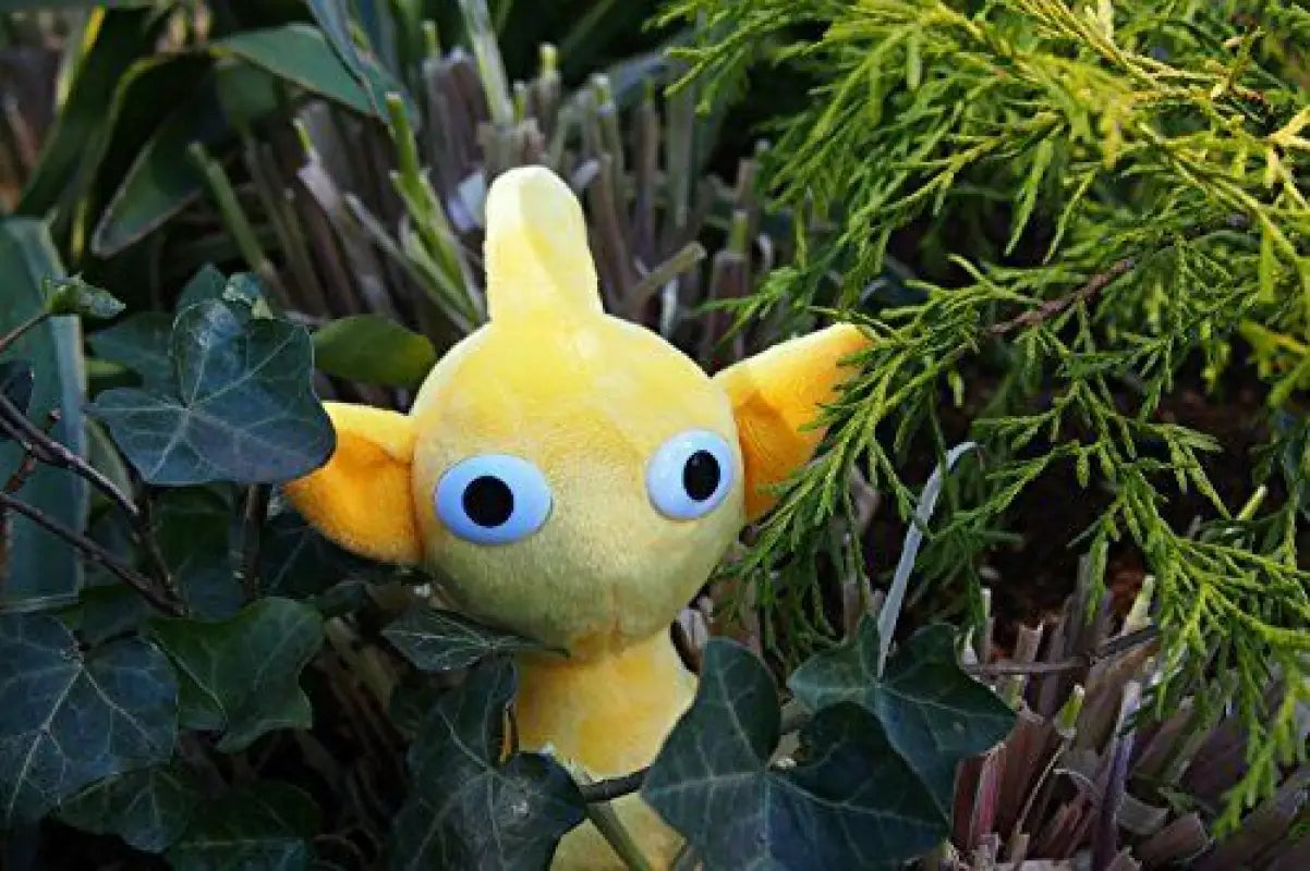 San-ei Boeki Pikmin Pk03 Yellow - Plush