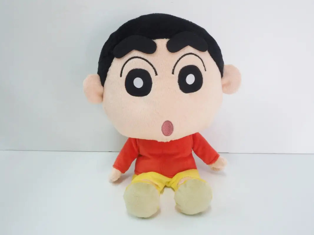 SAN-EI Crayon Shin-Chan Plush Doll M 904355 Tjn