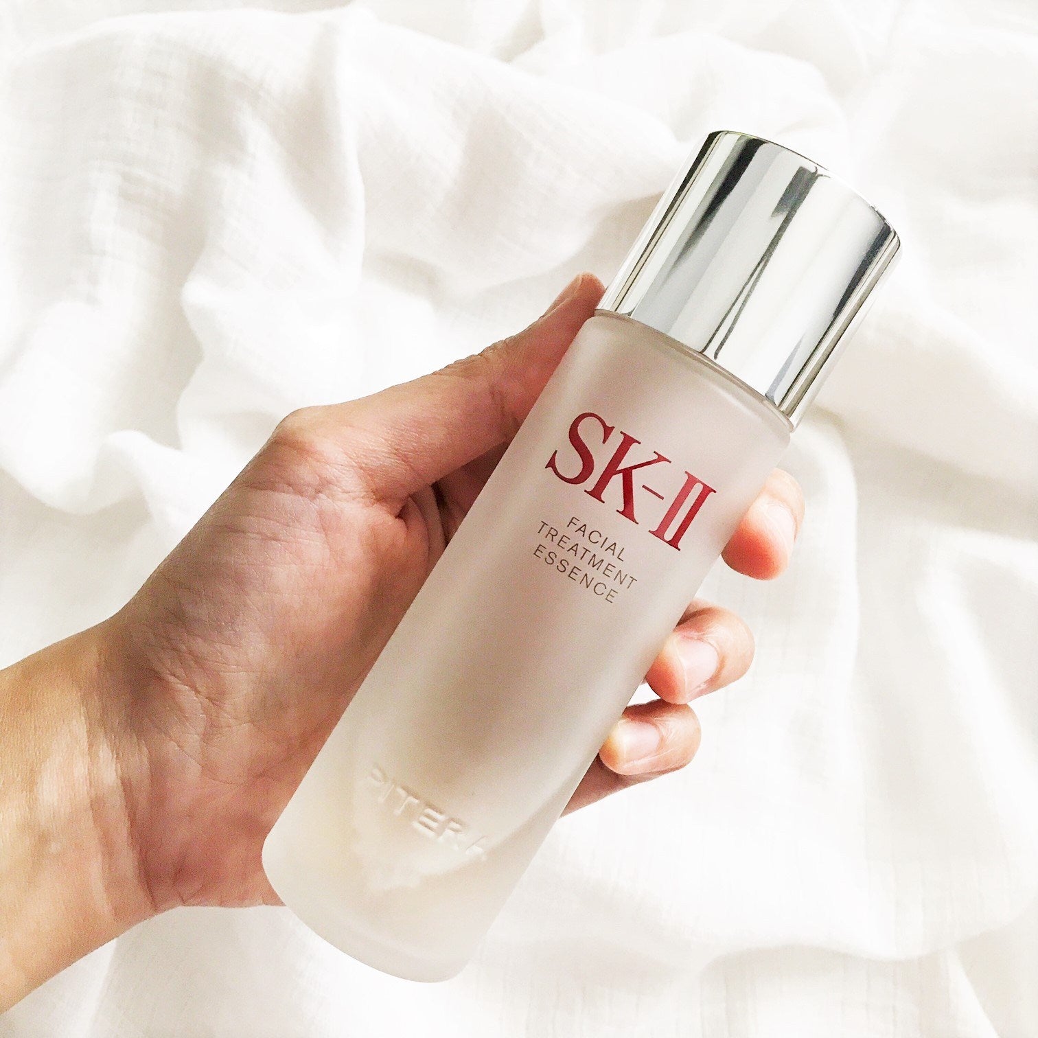230ml SK-II Japan Facial Treatment Essence with PITERA™, offering a youthful glow for skincare lovers