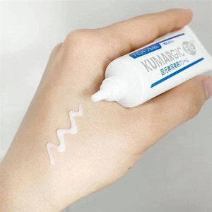 Hadariki Kumargic Eye Cream for Dark Circles Under Eyes in 20g, deep hydration, perfect for morning routines