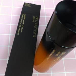 Close-up of shu uemura Ultime8 Sublime Beauty Oil-in Lotion, 150ml, featuring oil-capture technology for firmness