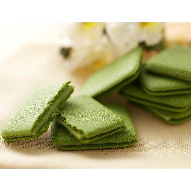 Itohkyuemon Uji Matcha Langue de Chat Biscuits 10 Pieces, elegant individual wrapping, perfect for sharing or gift