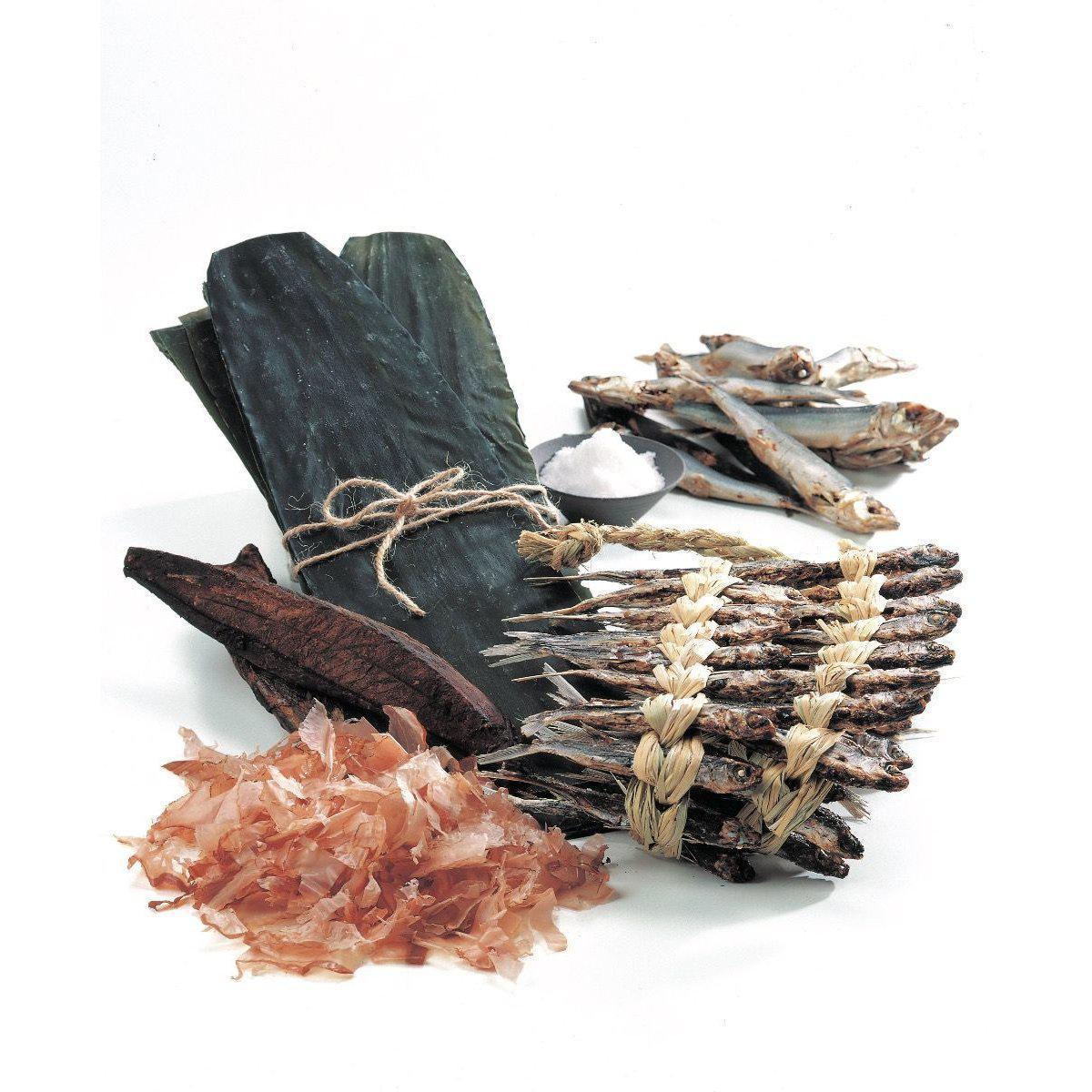 8g x 30 Packets Kayanoya Original Dashi Stock Powder, highlighted by natural ingredients, bringing rich taste to home cooking