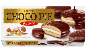 Lotte Chocolate Pie 5 Pieces, soft sponge cake with chocolate coating, ideal for snack time

