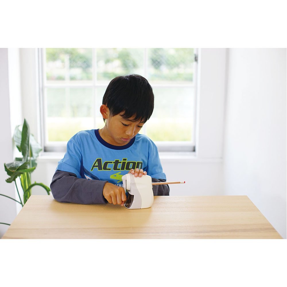 Sonic Japan Ribigaku Karu Half Manual Pencil Sharpener Ivory Lv - 8070 - I