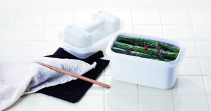 Squirrel 11L Round White Pickles Container W/ Hood & Mini Recipe - Made In Japan