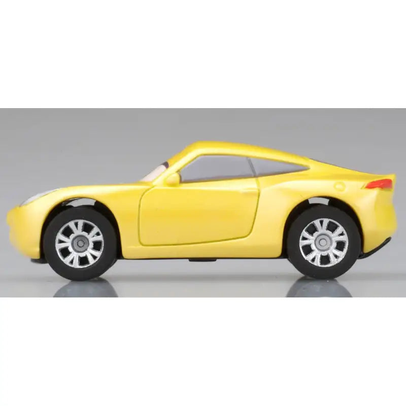 Takara Tomy Tomica C - 42 Disney Cars Cruz Ramirez (Standard Type) Japanese Plastic Car Kit