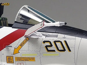 Tamiya 1/48 Grumman F - 14a Tomcat Model Kit - Plastic