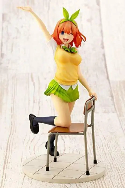 The Quintessential Quintuplets Yotsuba Nakano 1/8 Scale Figure